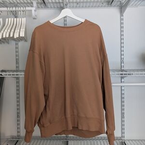 Aritzia boyfriend Crew Neck Sweatshirt
